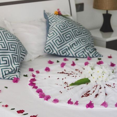 Fiyala Homestay Addu City Exterior photo